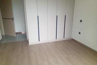 2 Bed Apartment with En Suite in Riverside
