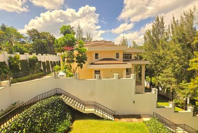 6 Bed Villa with En Suite at Old Kitisuru