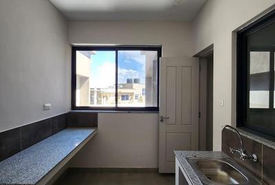 2 Bed Apartment with En Suite at Gatundu Road - 3