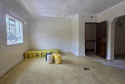 3 Bed Apartment in Langata