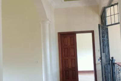 4 Bed Townhouse with En Suite in Westlands Area