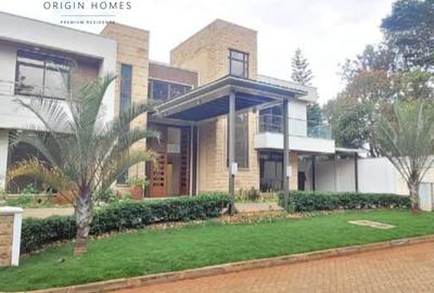 5 Bed Townhouse with En Suite at Karen