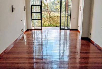 3 Bed Apartment with En Suite in Westlands Area - 2