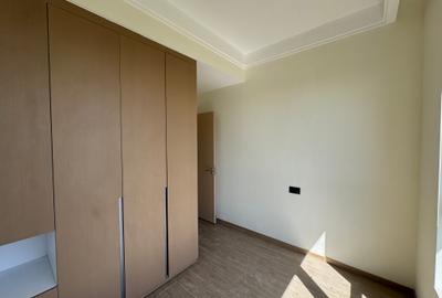 Serviced 2 Bed Apartment with En Suite in Riverside - 4