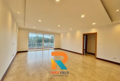 Serviced 3 Bed Apartment with En Suite in Parklands - 2