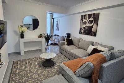 Serviced 1 Bed Apartment with Gym at Wood Avenue