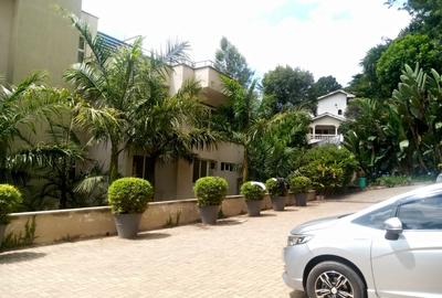 3 Bed Apartment with En Suite in Lower Kabete