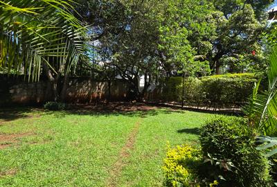 5 Bed Townhouse with En Suite in Lavington - 4