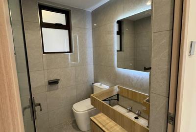 Serviced 3 Bed Apartment with En Suite at Riverside - 3