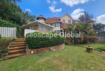 4 Bed House with En Suite in Runda