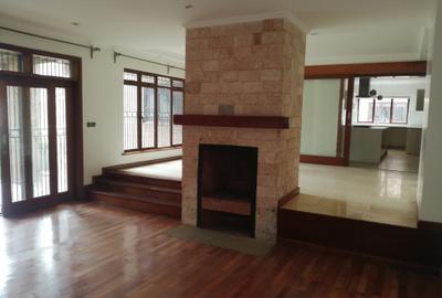 4 Bed Townhouse with En Suite in Lavington