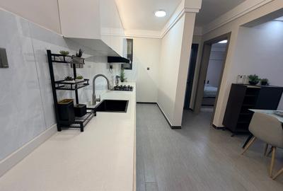 Serviced 2 Bed Apartment with En Suite at Wood Avenue - 3