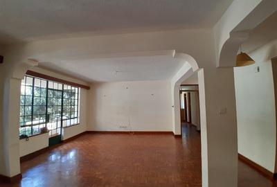 3 Bed Apartment with En Suite at Lavington