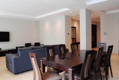 Furnished 3 Bed Apartment with En Suite in Riverside - 2