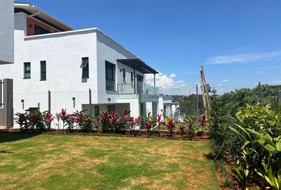 4 Bed Townhouse with Staff Quarters in Kitisuru