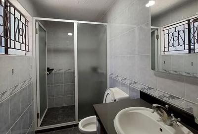 4 Bed Townhouse with En Suite at Westlands - 4