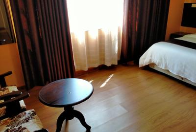 Serviced 2 Bed Apartment with En Suite in Kilimani - 2