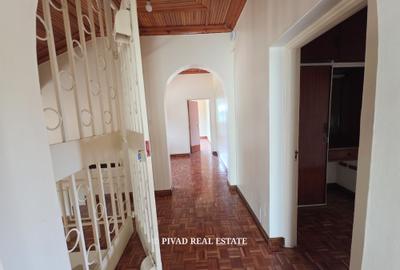 4 Bed House with Garden in Runda - 4