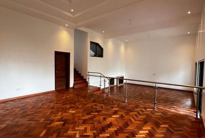 5 Bed Townhouse with En Suite in Loresho