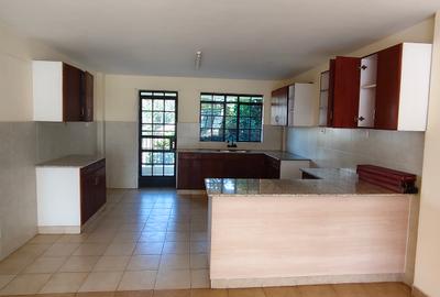 2 Bed Apartment with Borehole in Kilimani