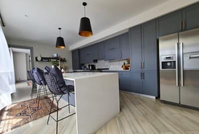 5 Bed Townhouse with Swimming Pool in Kitisuru