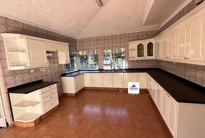 0.5 ac Commercial Property with Fibre Internet in Gigiri - 3