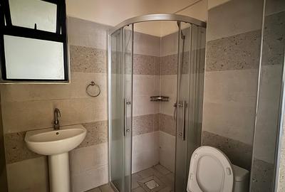 3 Bed Apartment with En Suite in Kileleshwa