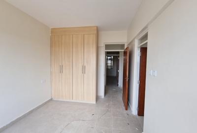 2 Bed Apartment with En Suite in Naivasha Road