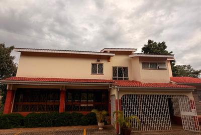 5 Bed House with En Suite in Gigiri - 2