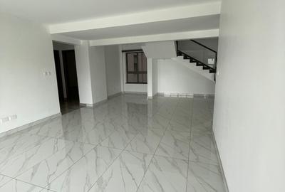 4 Bed Apartment with En Suite in Westlands Area - 4