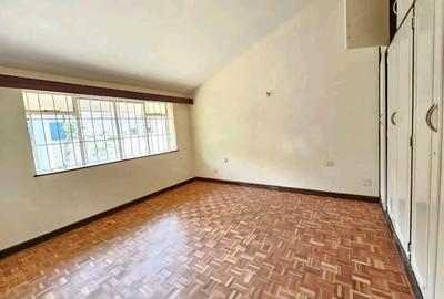4 Bed Townhouse with En Suite at Peponi Road - 4