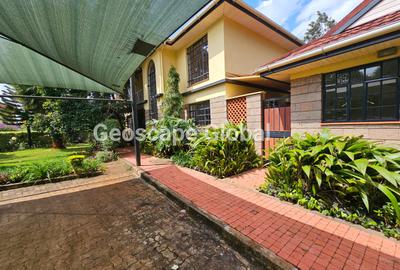 4 Bed House with En Suite in Runda - 2