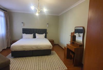 Serviced 1 Bed Apartment with En Suite at Westlands