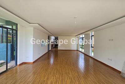 4 Bed Townhouse with En Suite in Kiambu Road - 3