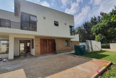 4 Bed House with En Suite in Karen