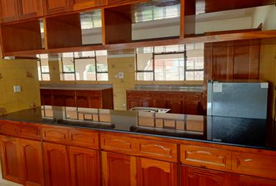 5 Bed House with En Suite at Nyari - 4