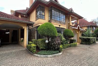 5 Bed Townhouse with En Suite at Off Othaya Road