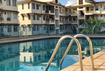3 Bed Apartment with Swimming Pool in Mombasa Island - 3