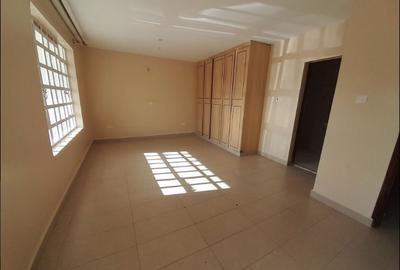 3 Bed House with En Suite at Katani Road