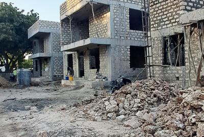 4 Bed Townhouse with En Suite in Nyali Area - 2
