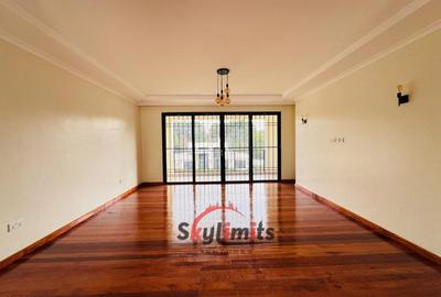 5 Bed Villa with En Suite in Loresho