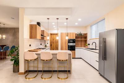 4 Bed Apartment with En Suite at Peponi Road - 4