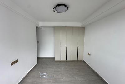 3 Bed Apartment with En Suite at Kileleshwa - 4