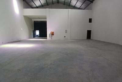 5,000 ft² Warehouse with Parking at Baba Dogo - 4