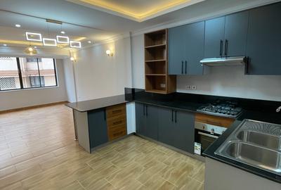 Serviced 2 Bed Apartment with En Suite in Westlands Area - 3
