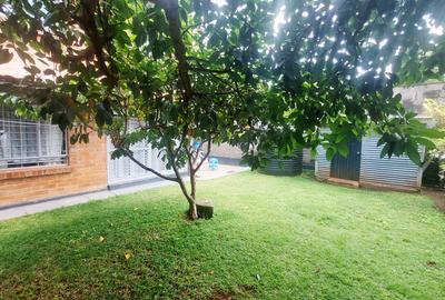 4 Bed Townhouse with En Suite at Near Kileleshwa Police Station - 2