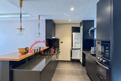 3 Bed Apartment with En Suite in Brookside - 3