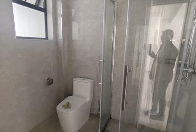 1 Bed Apartment with Swimming Pool in Kileleshwa - 2