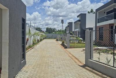 5 Bed House with En Suite in Ruiru