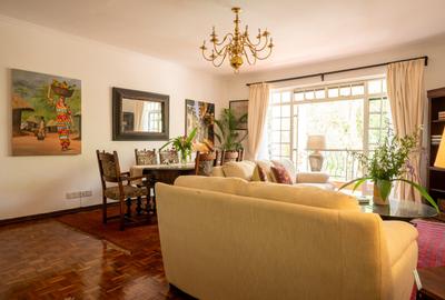Serviced 2 Bed Apartment with En Suite at Muthaiga Road